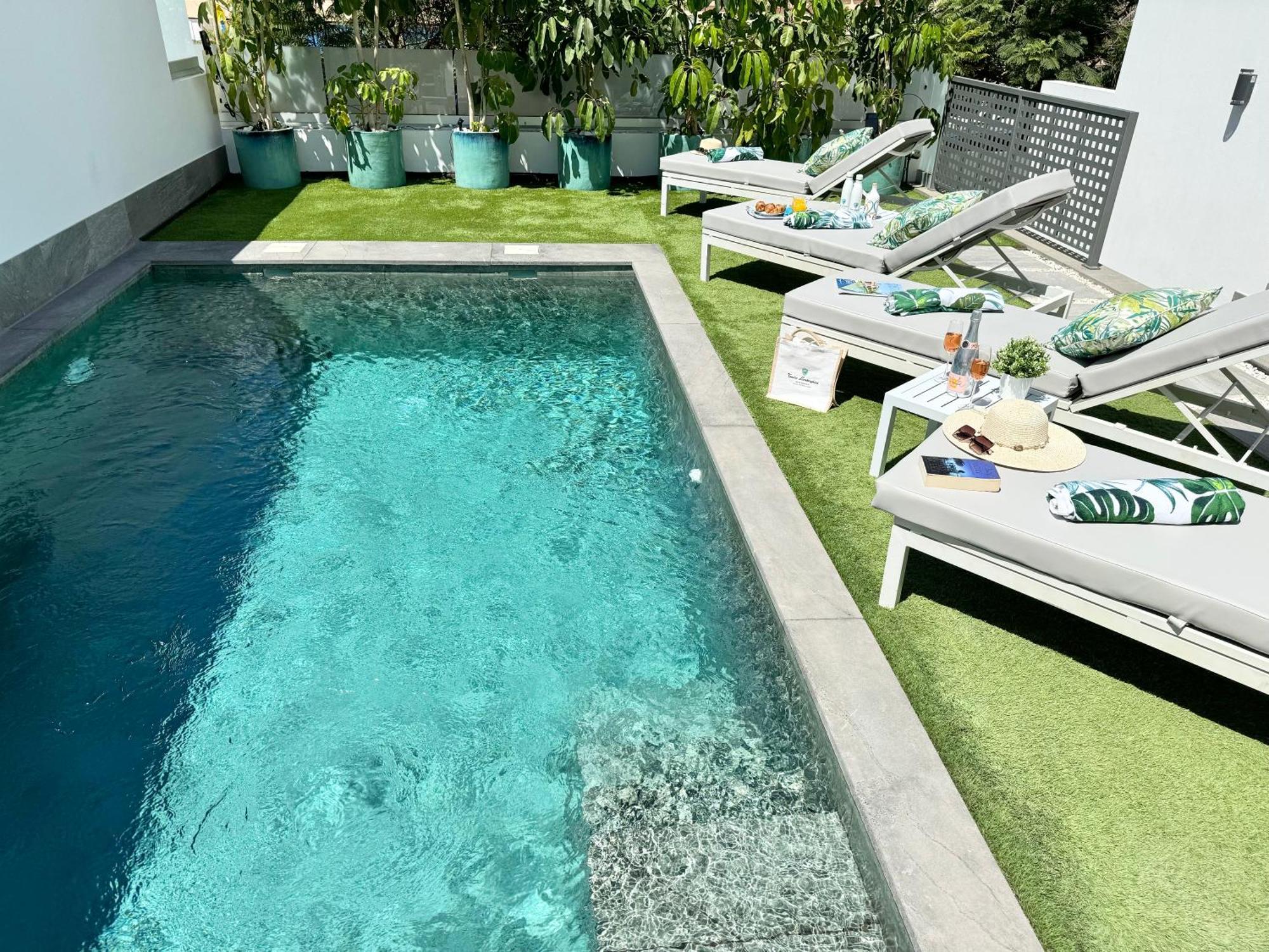 Welcome To Villa Bali A Luxurious Modern Getaway Los Cristianos  Εξωτερικό φωτογραφία