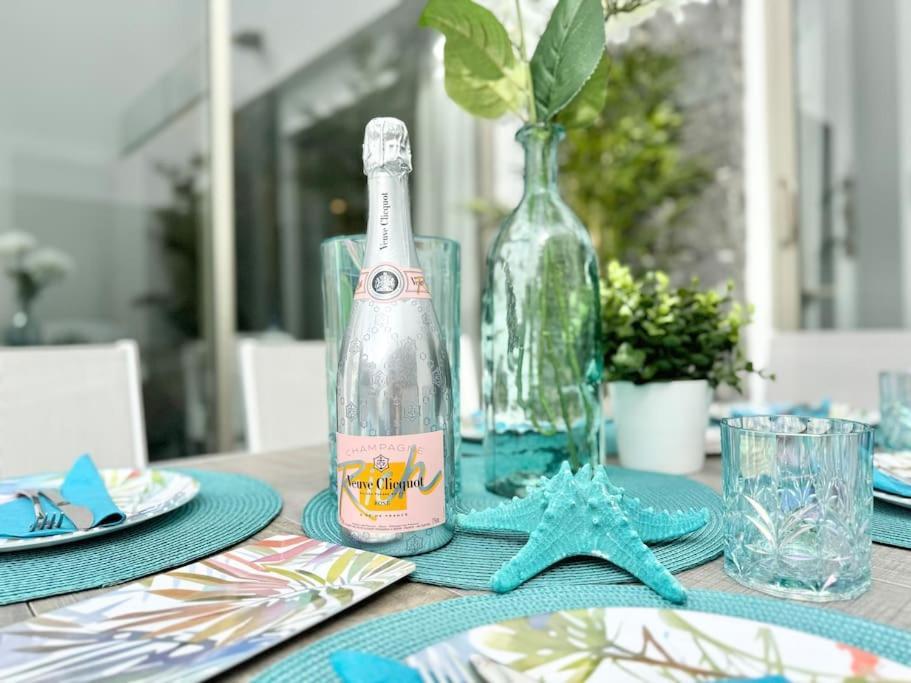 Welcome To Villa Bali A Luxurious Modern Getaway Los Cristianos  Εξωτερικό φωτογραφία