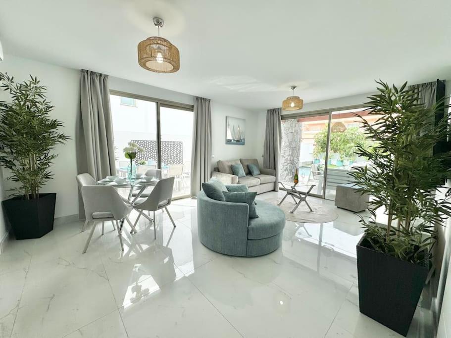 Welcome To Villa Bali A Luxurious Modern Getaway Los Cristianos  Εξωτερικό φωτογραφία
